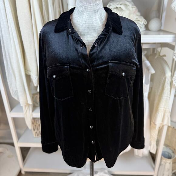 Sanctuary Sz. XL velvety black snap up top, sexy, day night, dress casual #4336 - Picture 1 of 10
